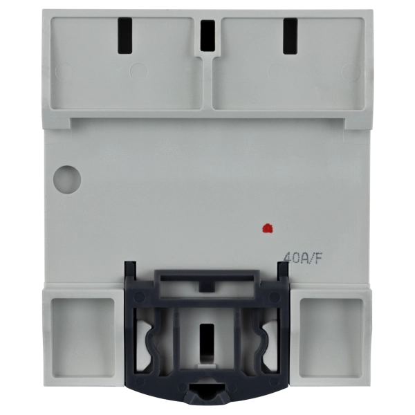 Fehlerstromschutzschalter (RCCB) 4-polig